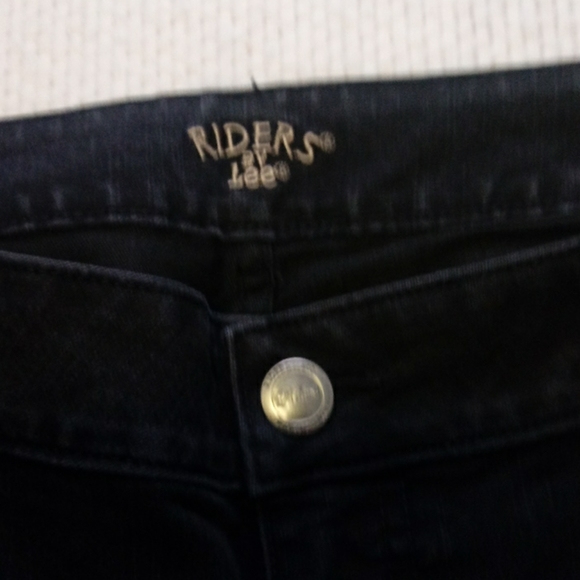 Riders by Lee - Picture 2 of 4